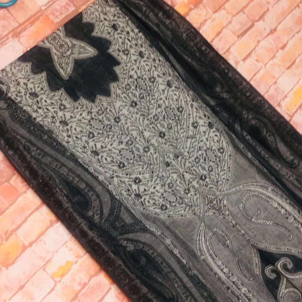 Elegant Black & Gray Paisley Wrap Scarf
